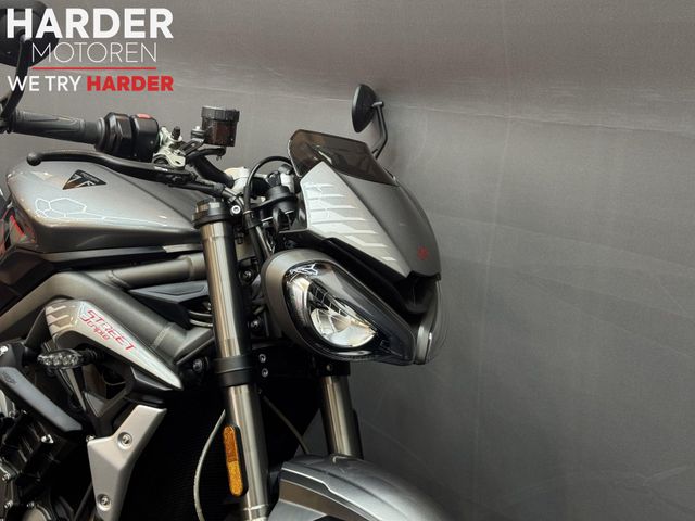 triumph - street-triple-rs