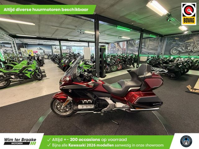 honda - gl-1800-goldwing-dct