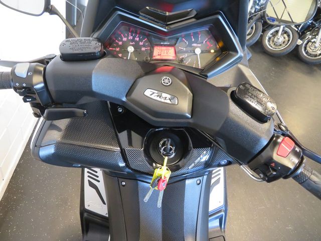 yamaha - xp-530-t-max-abs