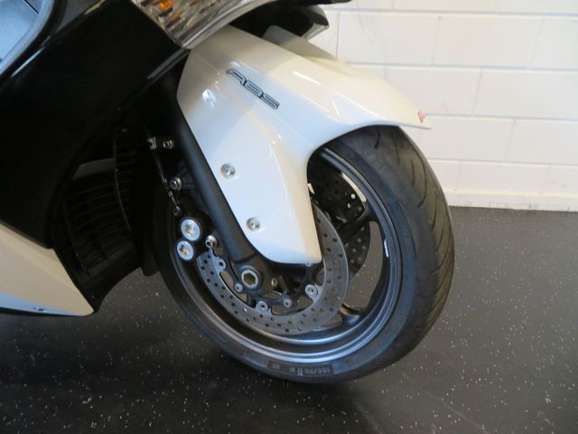 yamaha - xp-530-t-max-abs