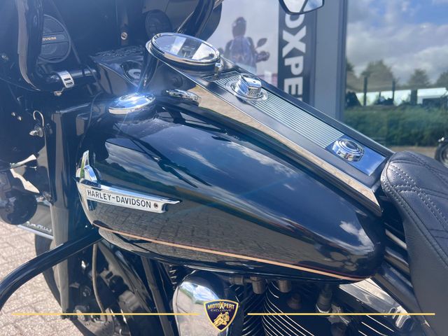 harley-davidson - road-king-classic-flhrci