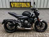 TRIUMPH TRIDENT 660