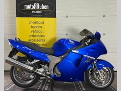 HONDA CBR 1100  XX SUPER BLACKBIRD