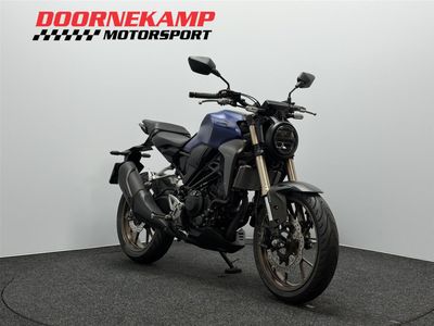 HONDA CB 300 R – foto 3