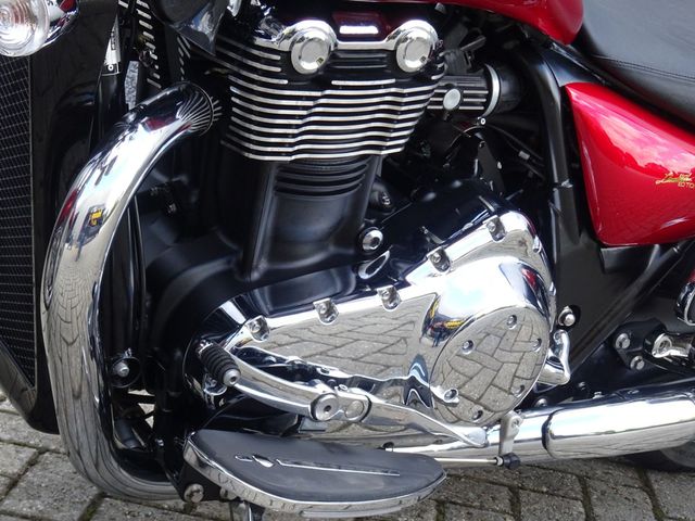 triumph - thunderbird