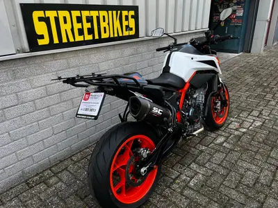 KTM 890 DUKE R – foto 4