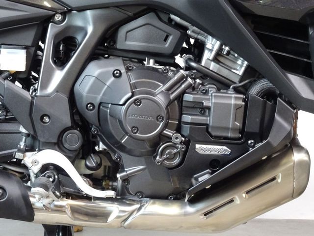honda - nt-1100-dct