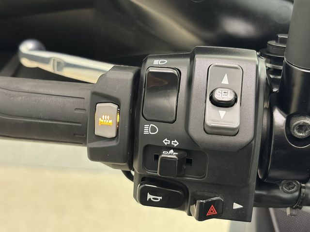 kawasaki - versys-650-grand-tourer