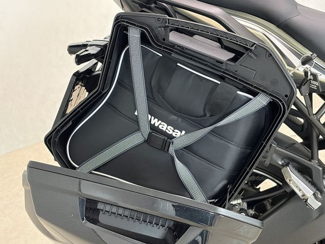 kawasaki - versys-650-grand-tourer