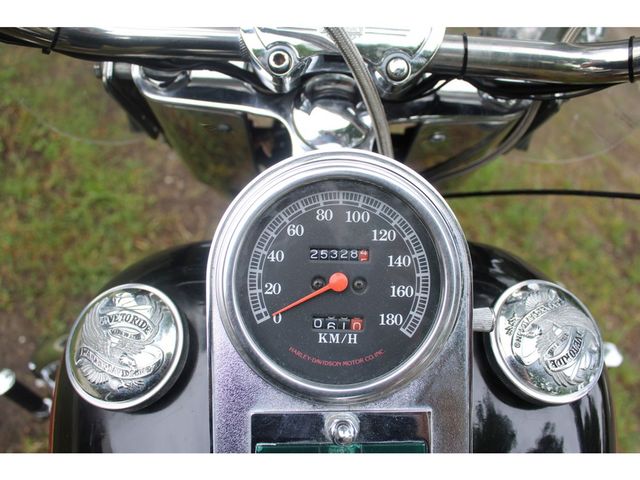 harley-davidson - heritage-softail-flst