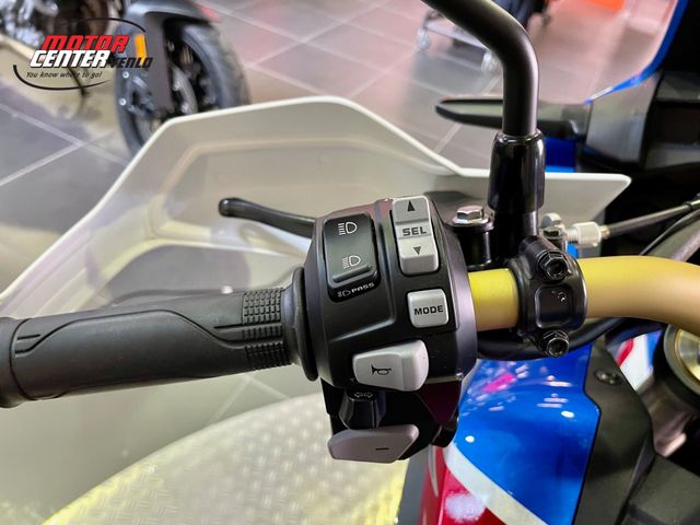 honda - crf-1000-l-africa-twin-dct