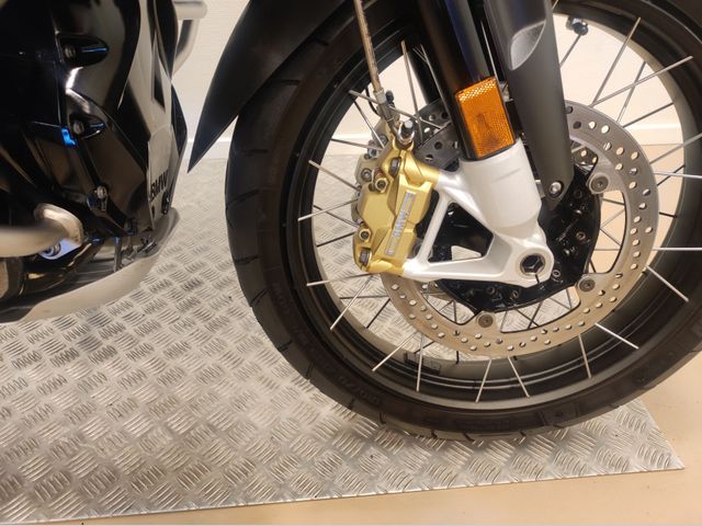 bmw - r-1250-gs-adventure