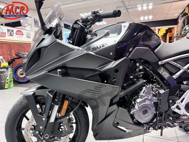 suzuki - gsx-8r