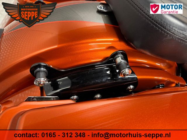 harley-davidson - road-glide-screamin-eagle-cvo-fltrxse