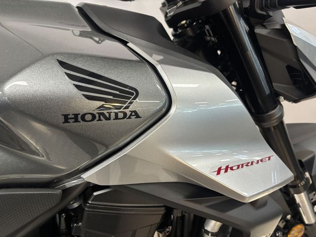 honda - cb-750-hornet