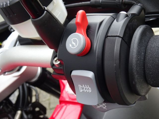 bmw - r-1200-gs-adventure