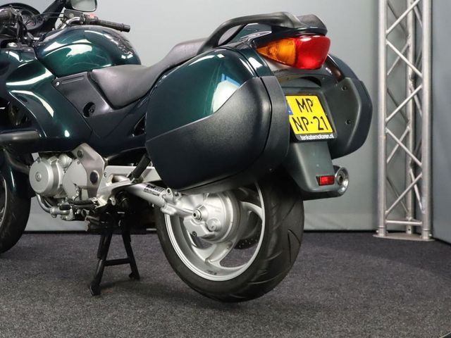 honda - nt-650-v-deauville