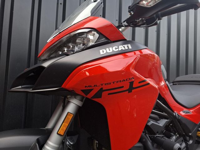 ducati - multistrada-v2-s