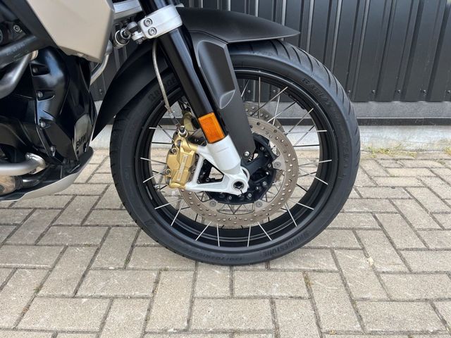 bmw - r-1250-gs