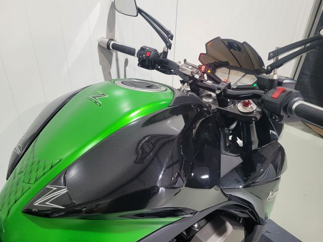 kawasaki - z-800-abs