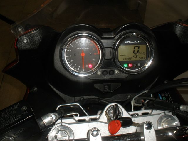 suzuki - gsf-1250-sa