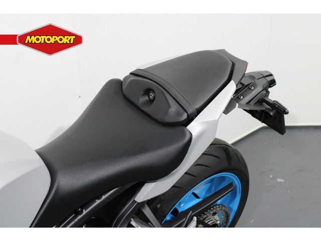 yamaha - mt-09-y-amt