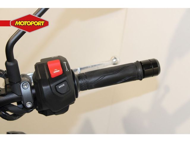 yamaha - mt-09-y-amt