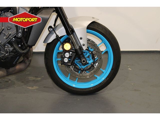 yamaha - mt-09-y-amt