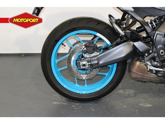 yamaha - mt-09-y-amt