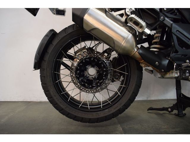 bmw - r-1300-gs-adventure