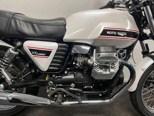 moto-guzzi - v-7