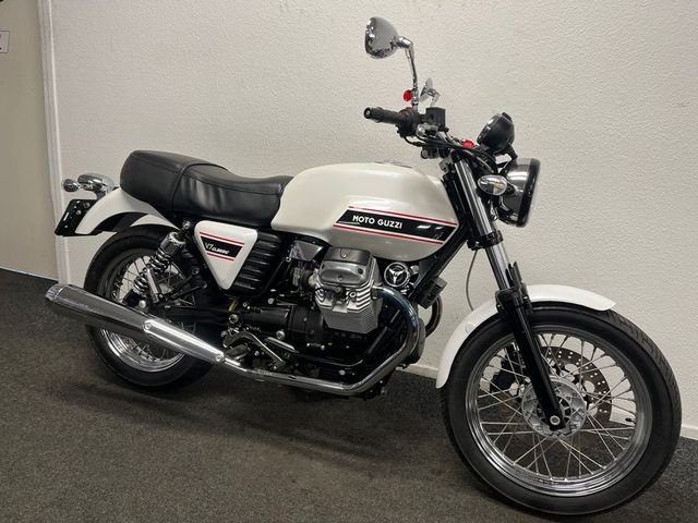 moto-guzzi - v-7
