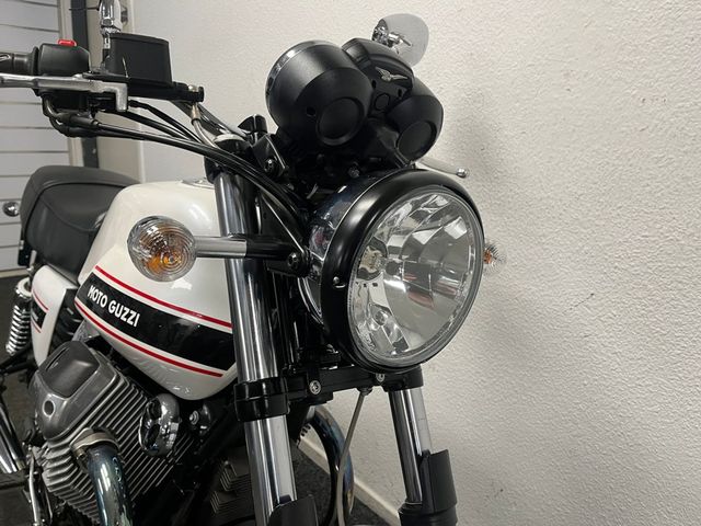 moto-guzzi - v-7