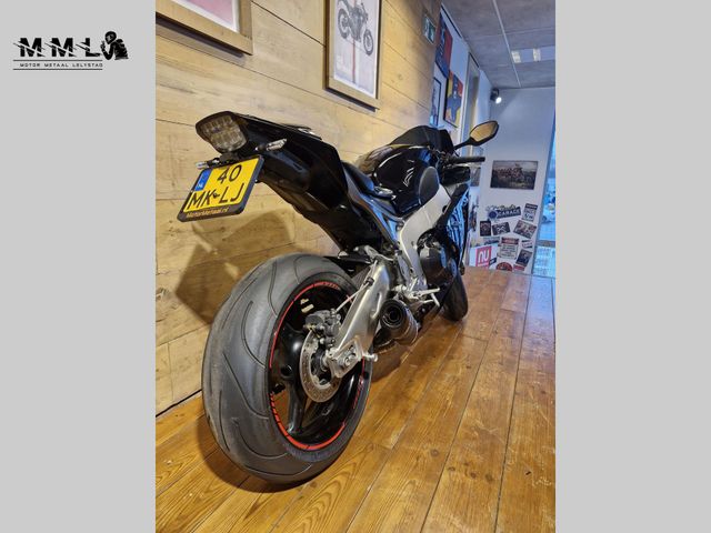 honda - cbr-1000-rr-fireblade