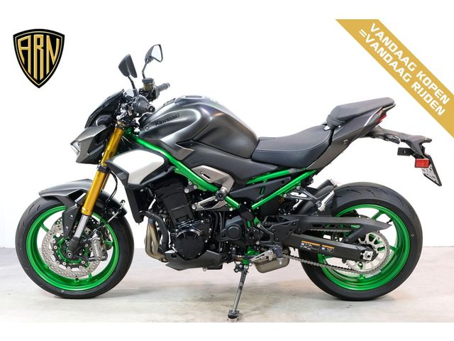 kawasaki - z900