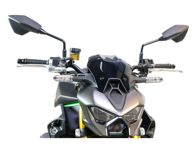 kawasaki - z900