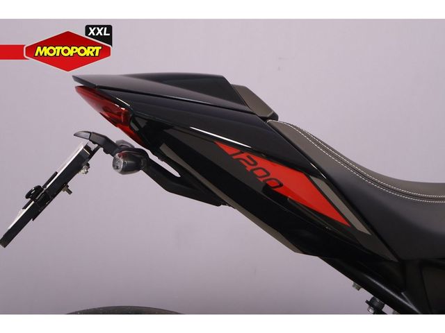 triumph - speed-triple-1200-rs
