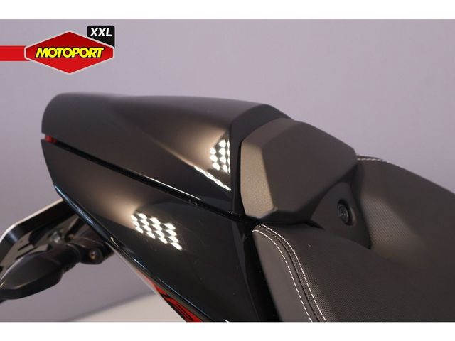 triumph - speed-triple-1200-rs