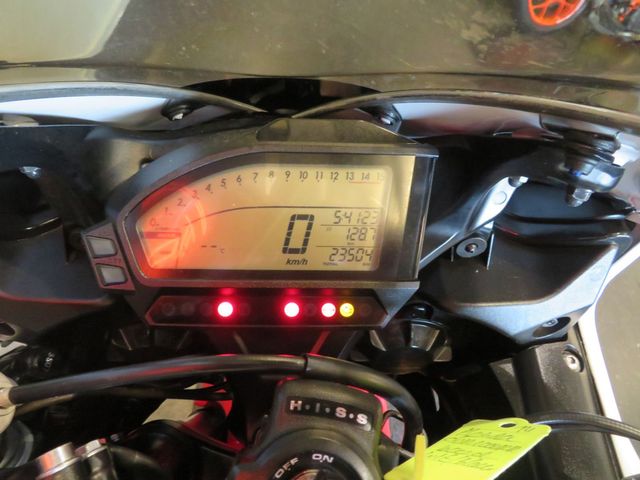 honda - cbr-1000-rr-fireblade