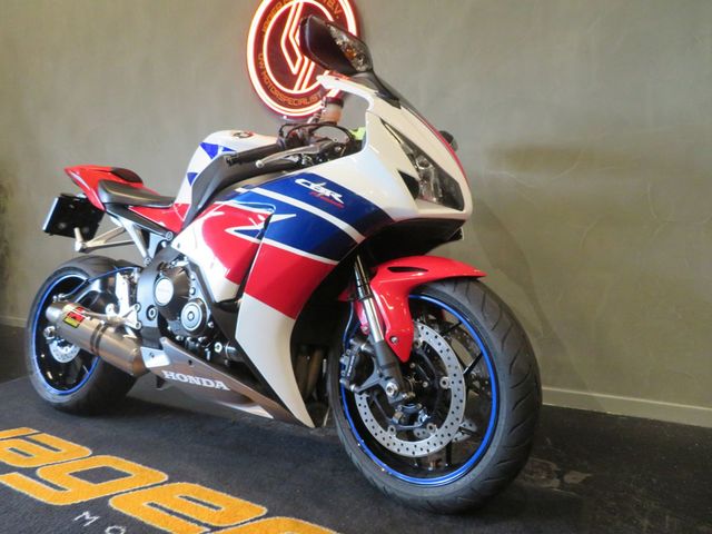 honda - cbr-1000-rr-fireblade