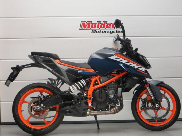 ktm - 390-duke-abs