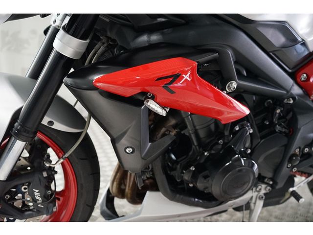 triumph - street-triple-675