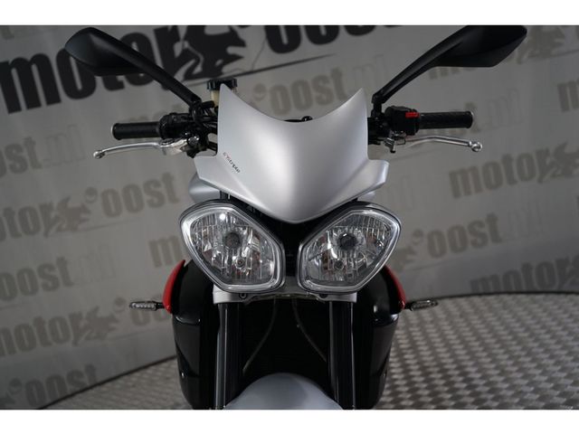 triumph - street-triple-675