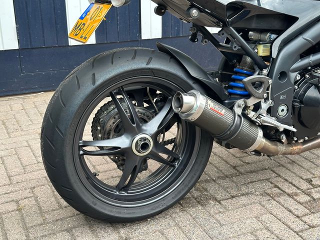 triumph - speed-triple-1050