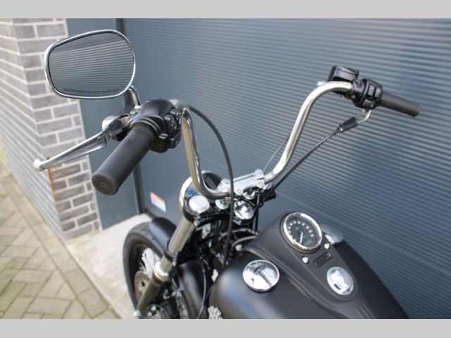 harley-davidson - street-bob-fxdb