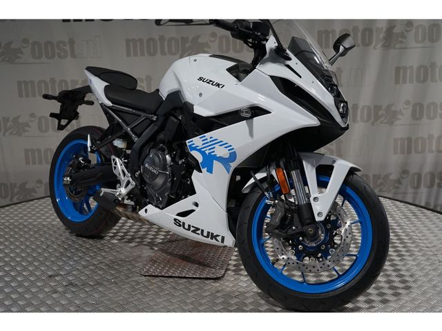 suzuki - gsx-8r