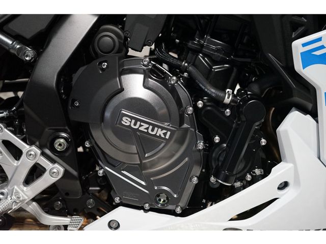 suzuki - gsx-8r