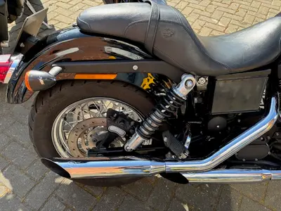 HARLEY-DAVIDSON SUPER GLIDE T-SPORT FXDXT DYNA – foto 3