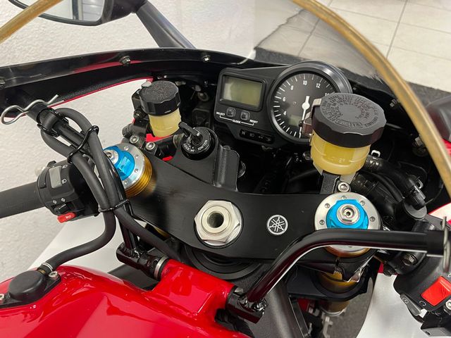 yamaha - yzf-r7-ow-02