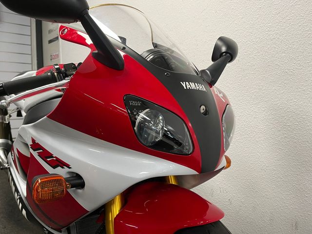 yamaha - yzf-r7-ow-02